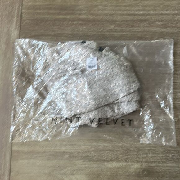 Mint Velvet Cream Sequin Polo Top size XL NWT in packaging - Picture 7 of 8